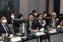กมธ9